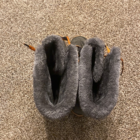 Waterproof Columbia snow boots